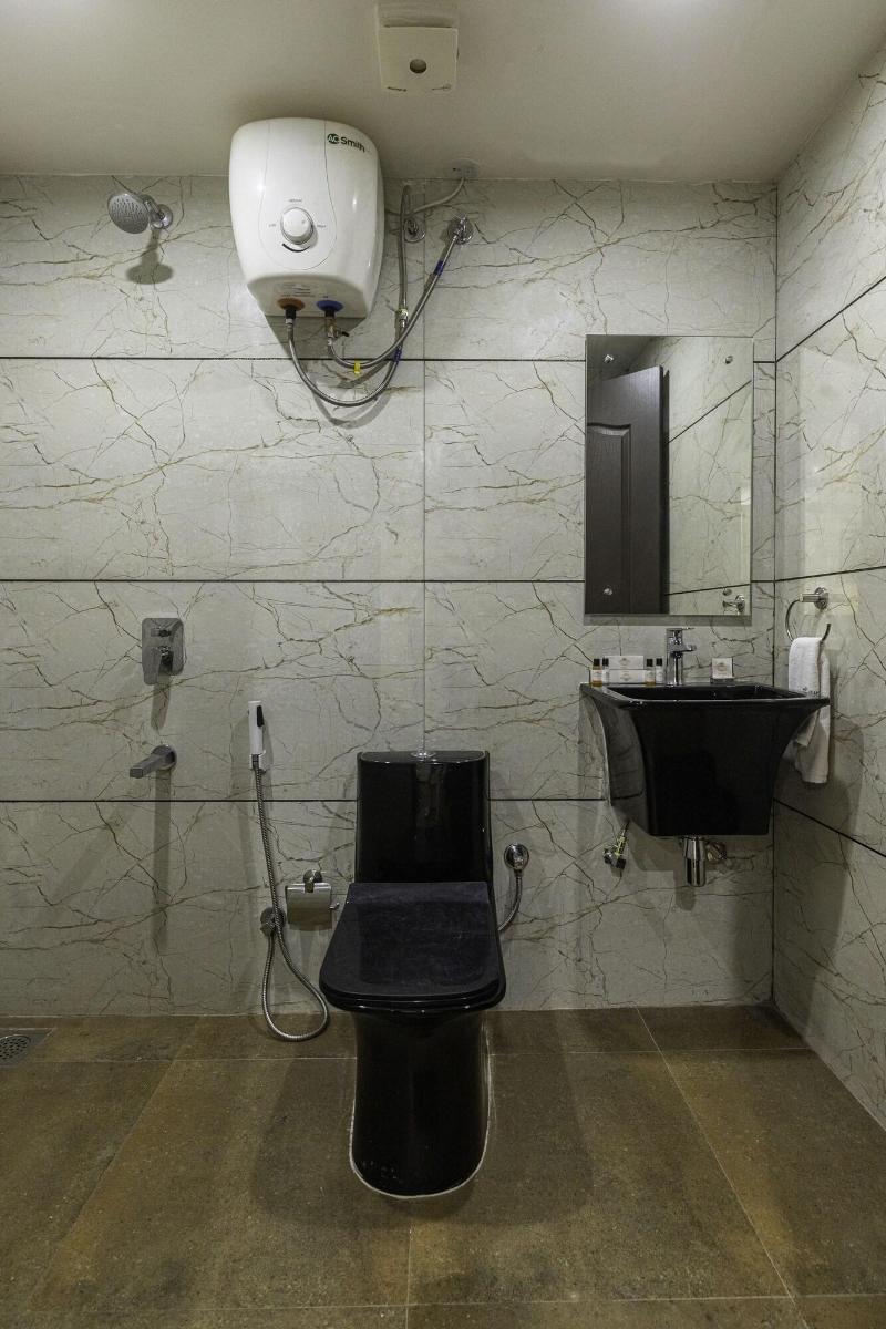 Divan Clarks Inn Goa image