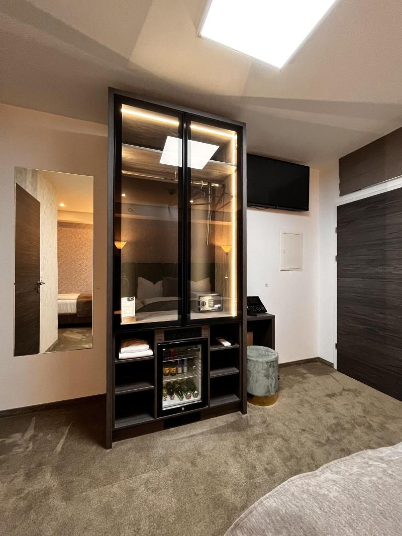 Ned Hotel image
