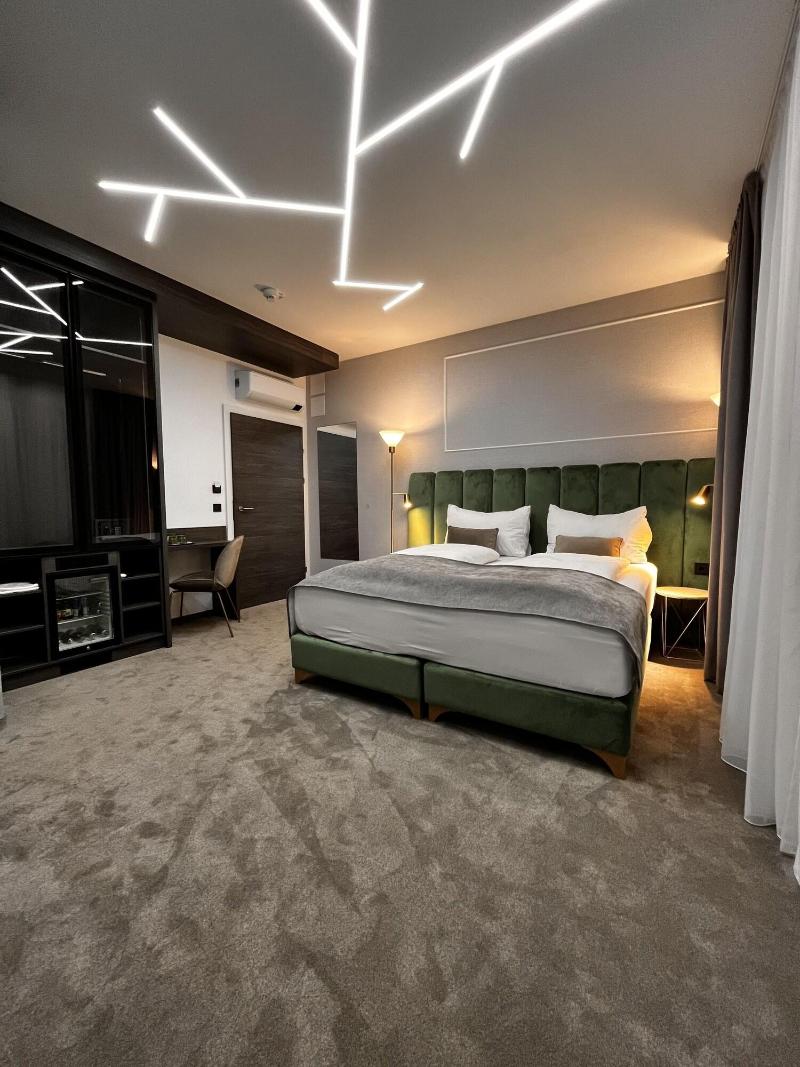 Ned Hotel image
