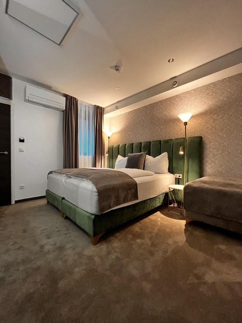 Ned Hotel image