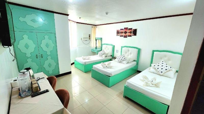Demiren Hotel And Restaurant image
