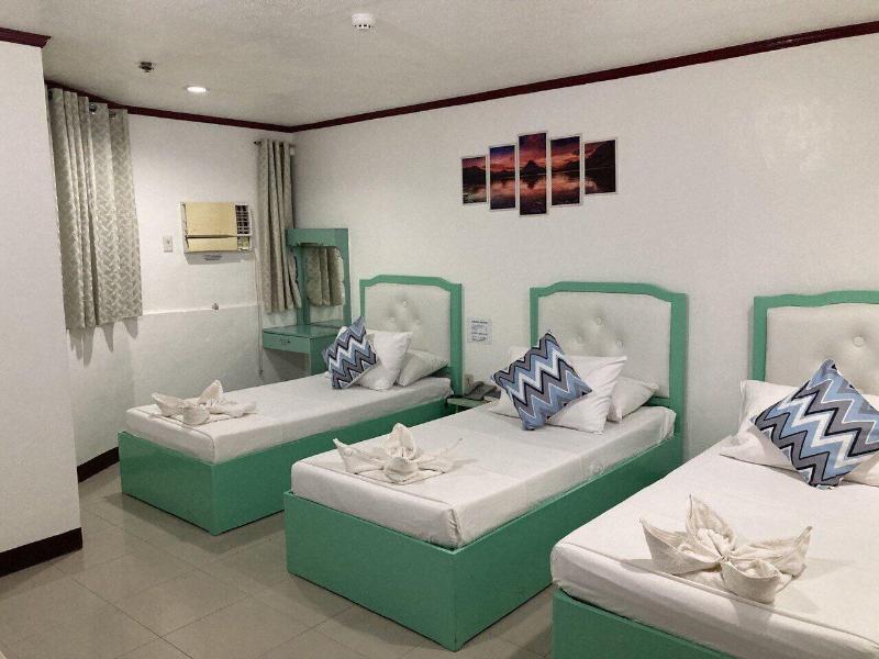 Demiren Hotel And Restaurant image
