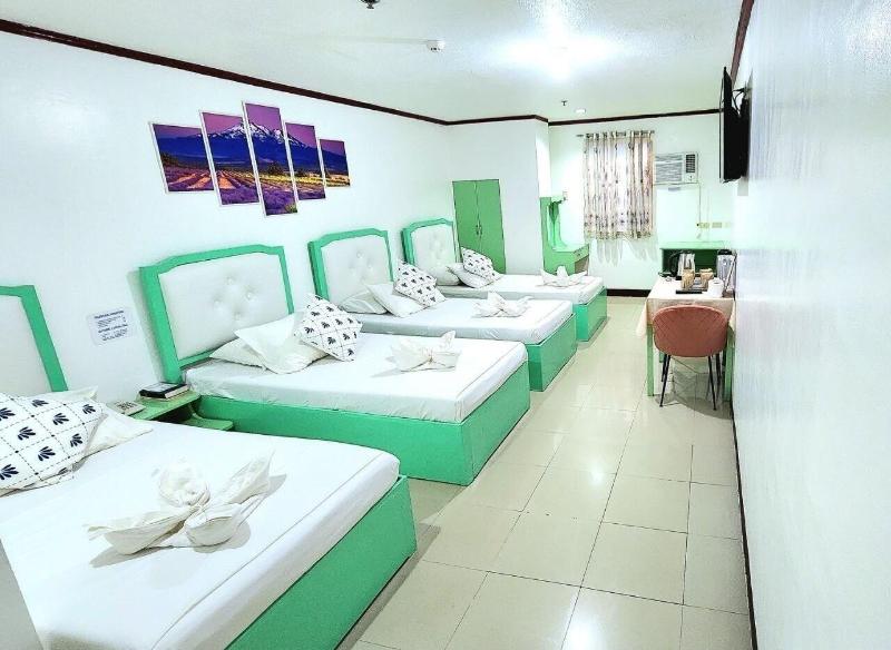 Demiren Hotel And Restaurant image