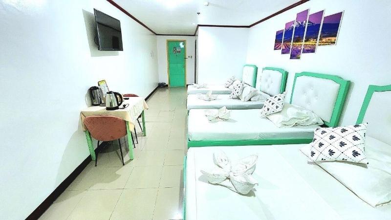 Demiren Hotel And Restaurant image