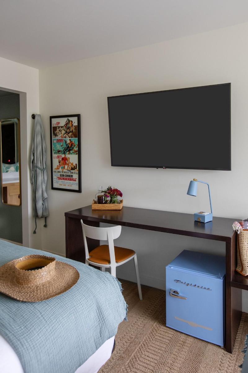 Starlight Motor Inn image