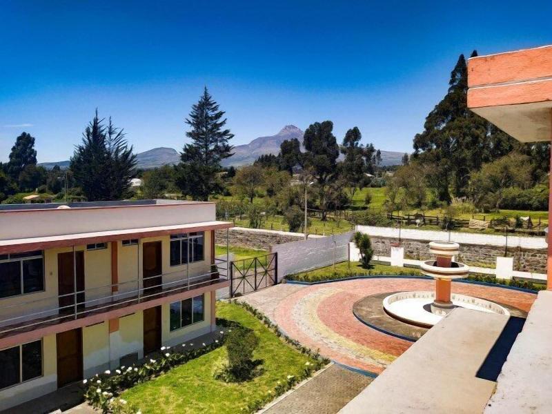 Hostera A Cotopaxi Tour image