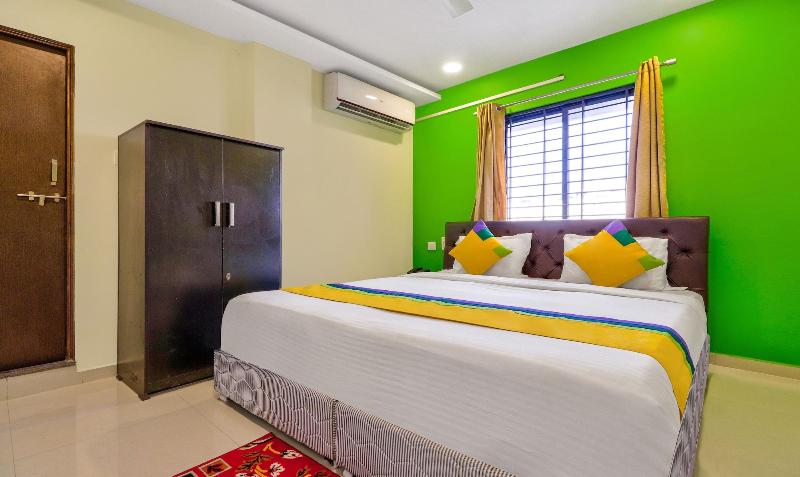 Itsy By Treebo Carnival Inn image