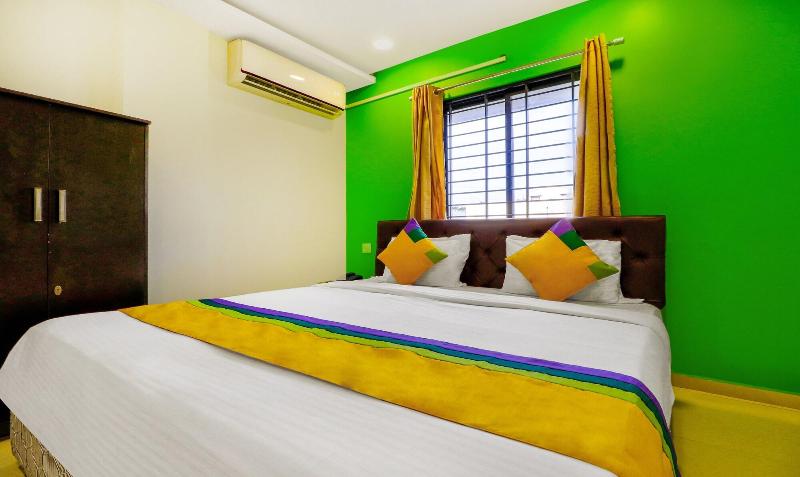 Itsy By Treebo Carnival Inn image