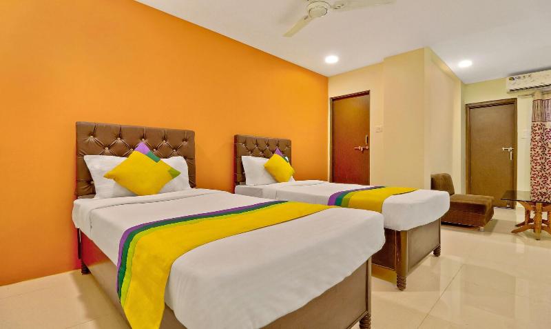 Itsy By Treebo Carnival Inn image