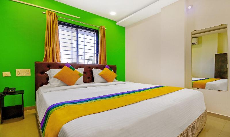 Itsy By Treebo Carnival Inn image