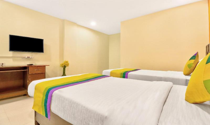 Itsy By Treebo Carnival Inn image