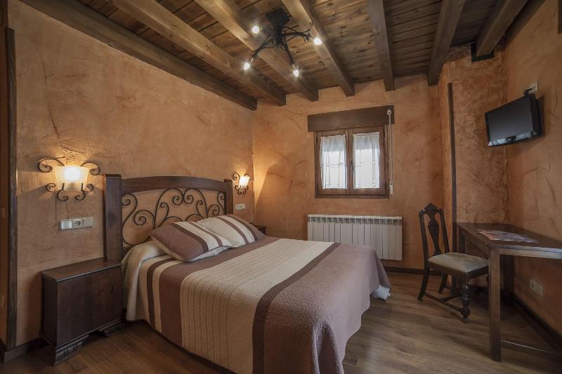 La Casona Del Herrero image