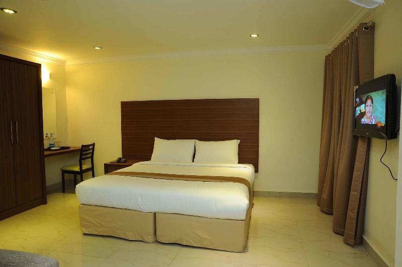 Castle International Premium Hotel image