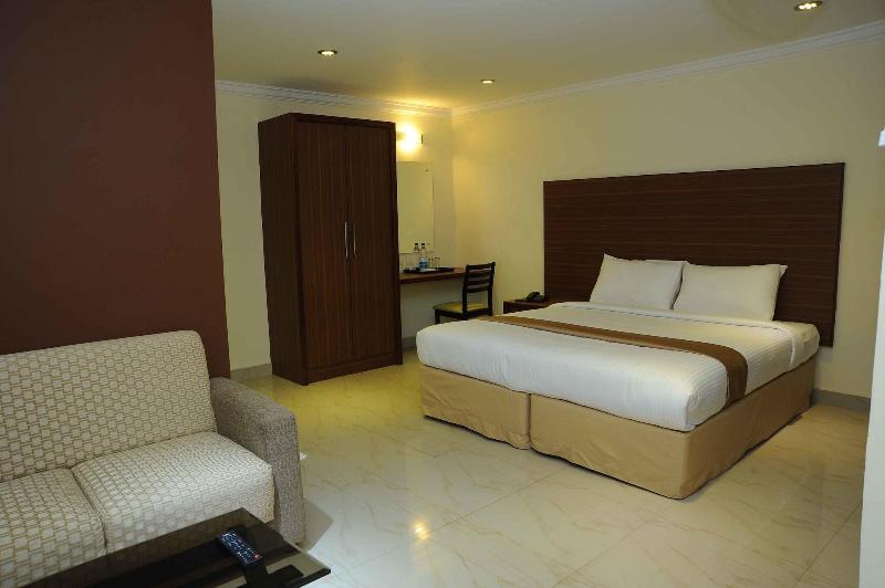 Castle International Premium Hotel image