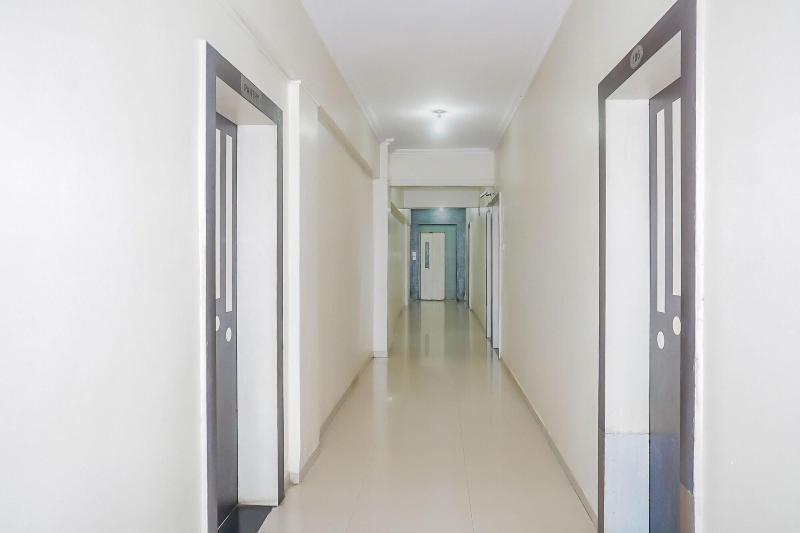 17121 Hotel Yashraj Inn image