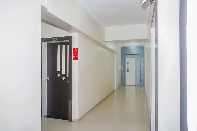 17121 Hotel Yashraj Inn image