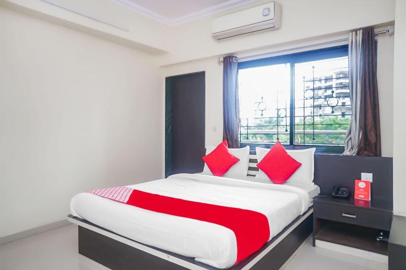 17121 Hotel Yashraj Inn image