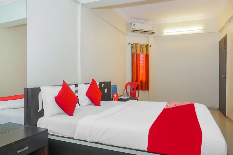 17121 Hotel Yashraj Inn image