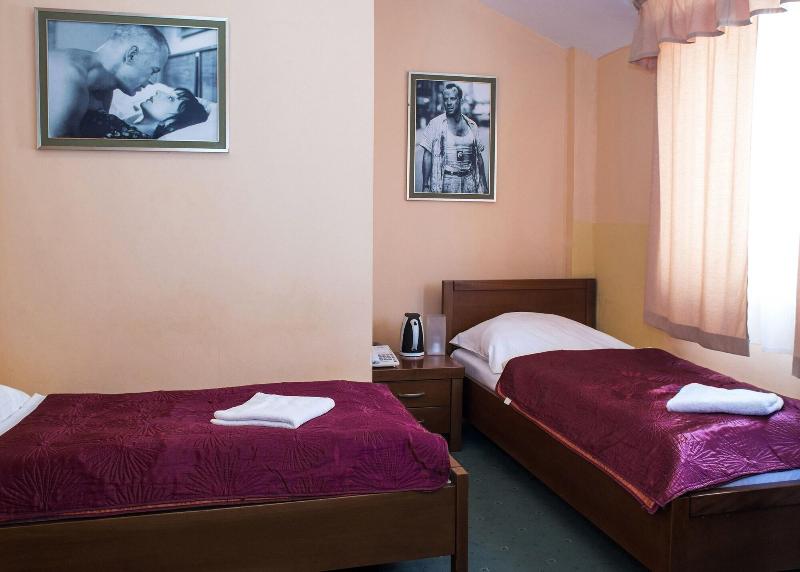 Film Hotel 5