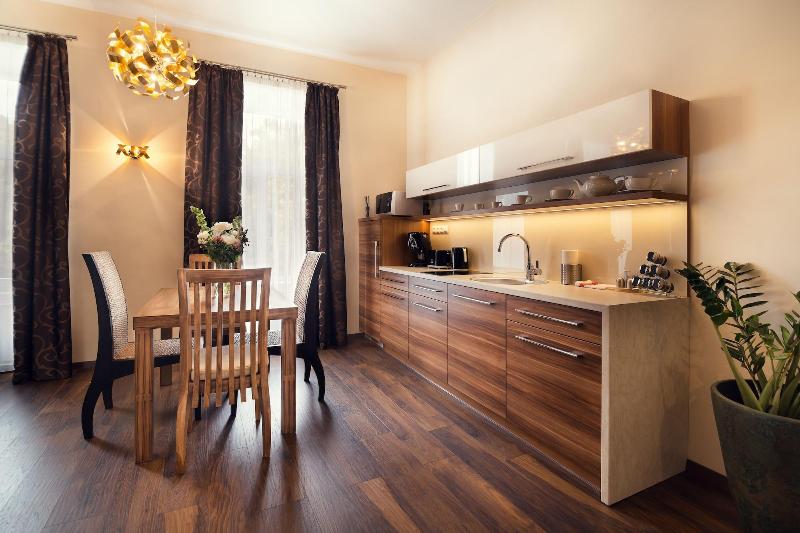 City Residence Apartment Hotel image