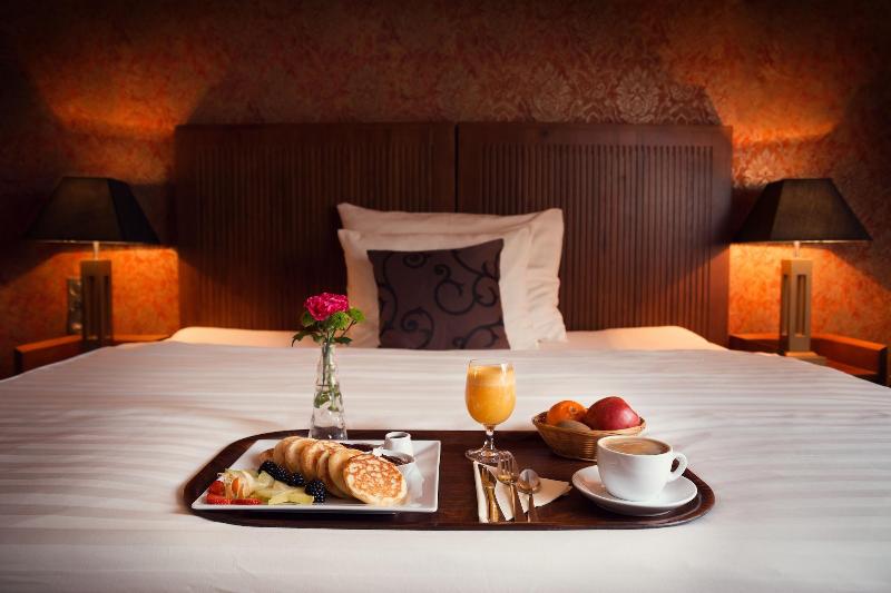 City Residence Apartment Hotel image