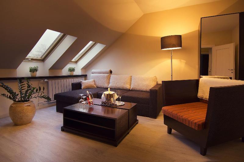 City Residence Apartment Hotel image