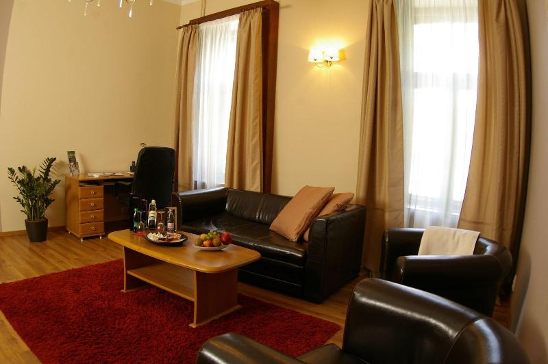 City Residence Apartment Hotel image