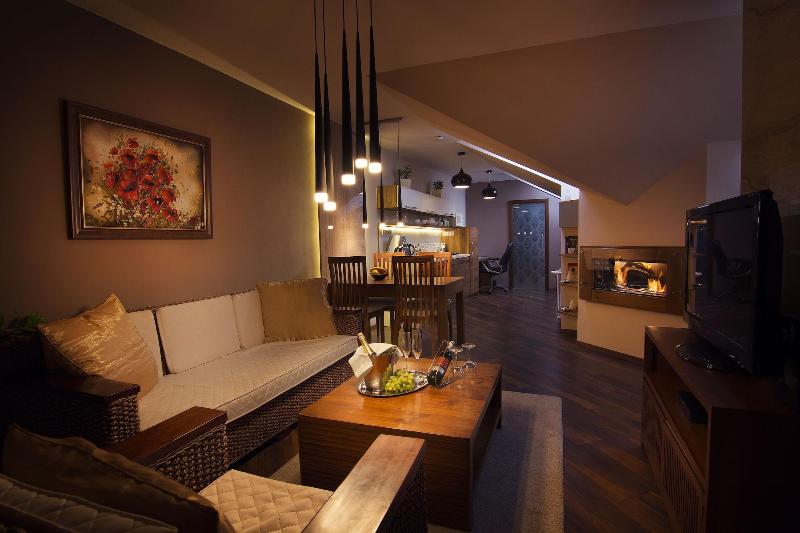 City Residence Apartment Hotel image