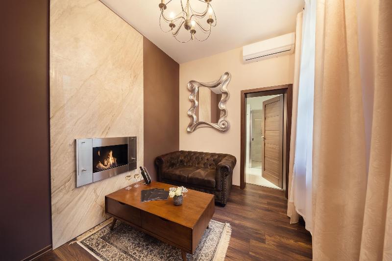 City Residence Apartment Hotel image