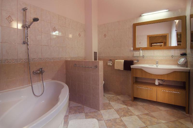 City Residence Apartment Hotel image