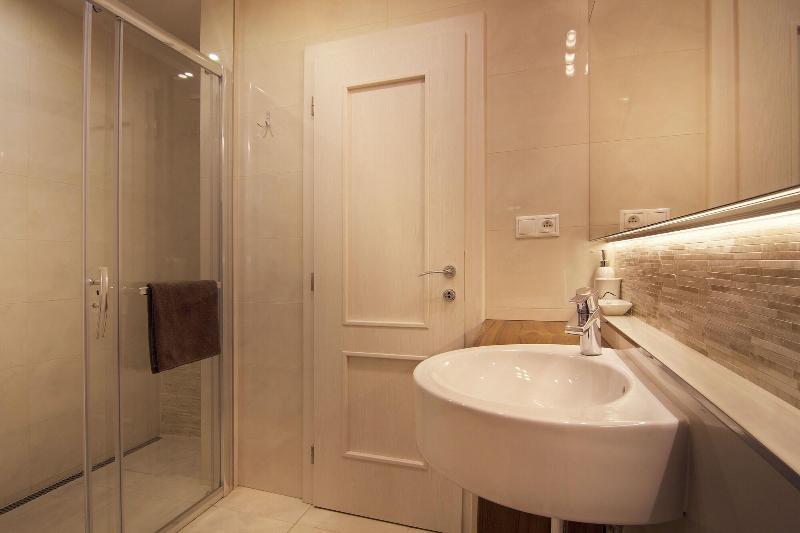City Residence Apartment Hotel image