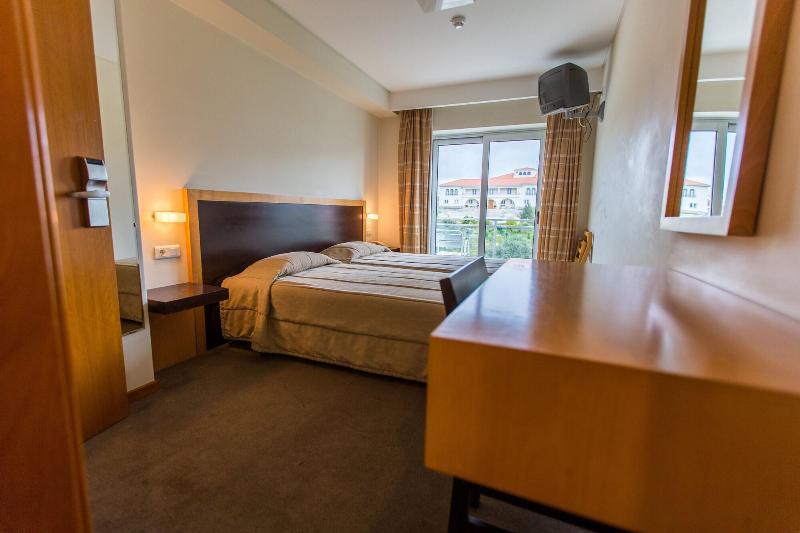 Hotel Recinto image