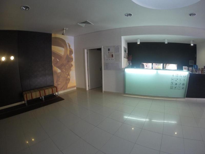 Hotel Recinto image