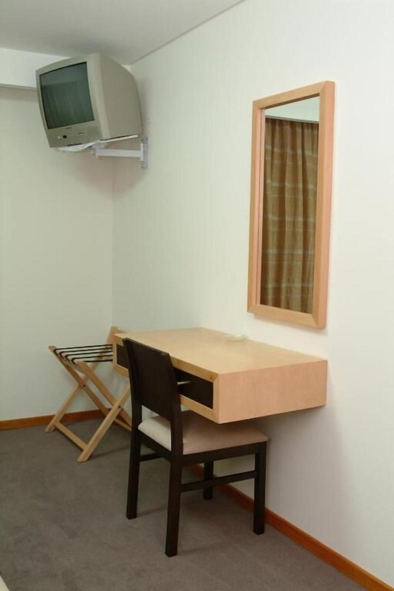 Hotel Recinto image