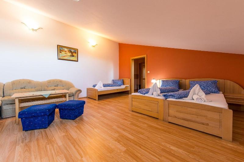 Hotel Eufa Ria image