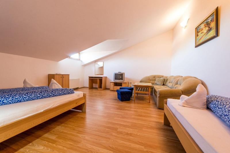 Hotel Eufa Ria image