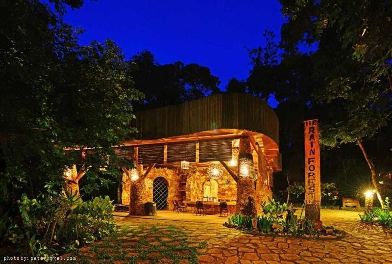 The Rainforest Geo Lodge
