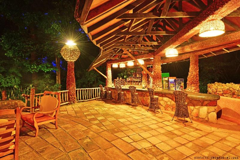 The Rainforest Geo Lodge