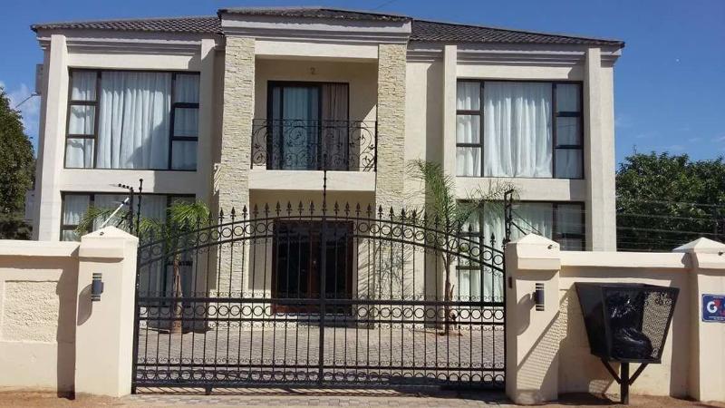 First Avenue Guest House image