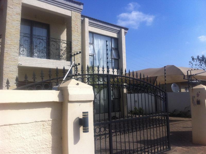 First Avenue Guest House image