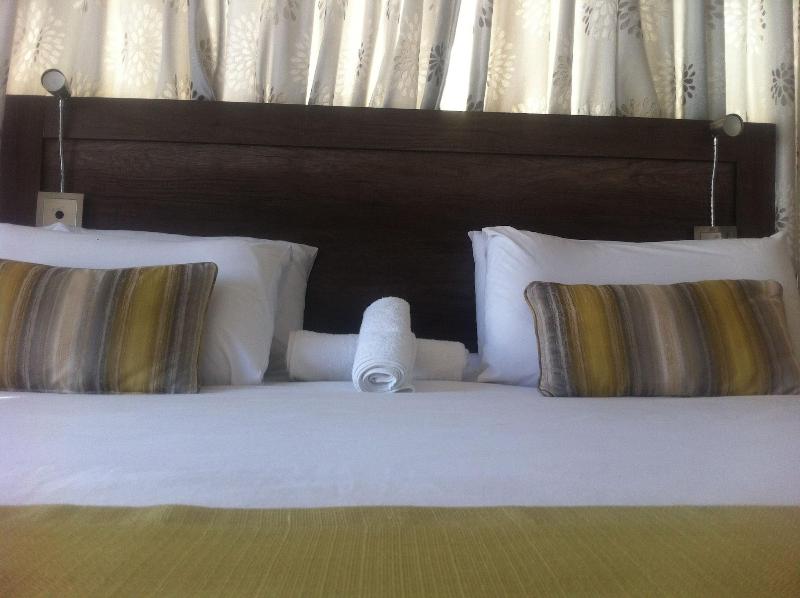 First Avenue Guest House image
