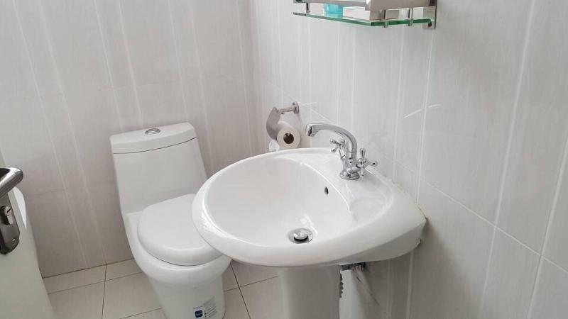 First Avenue Guest House image