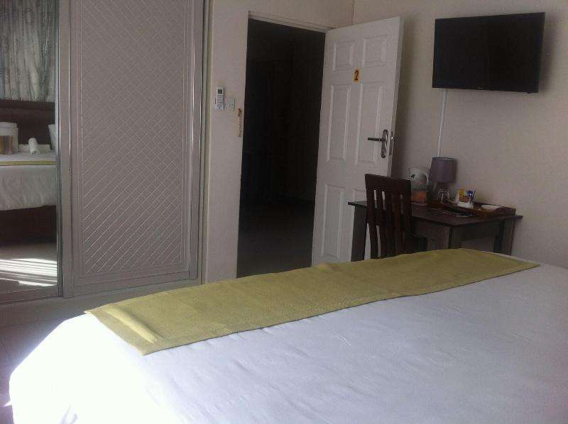 First Avenue Guest House image