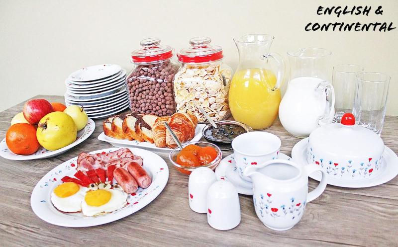 Red Fox Guesthouse image