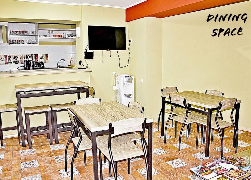 Red Fox Guesthouse image