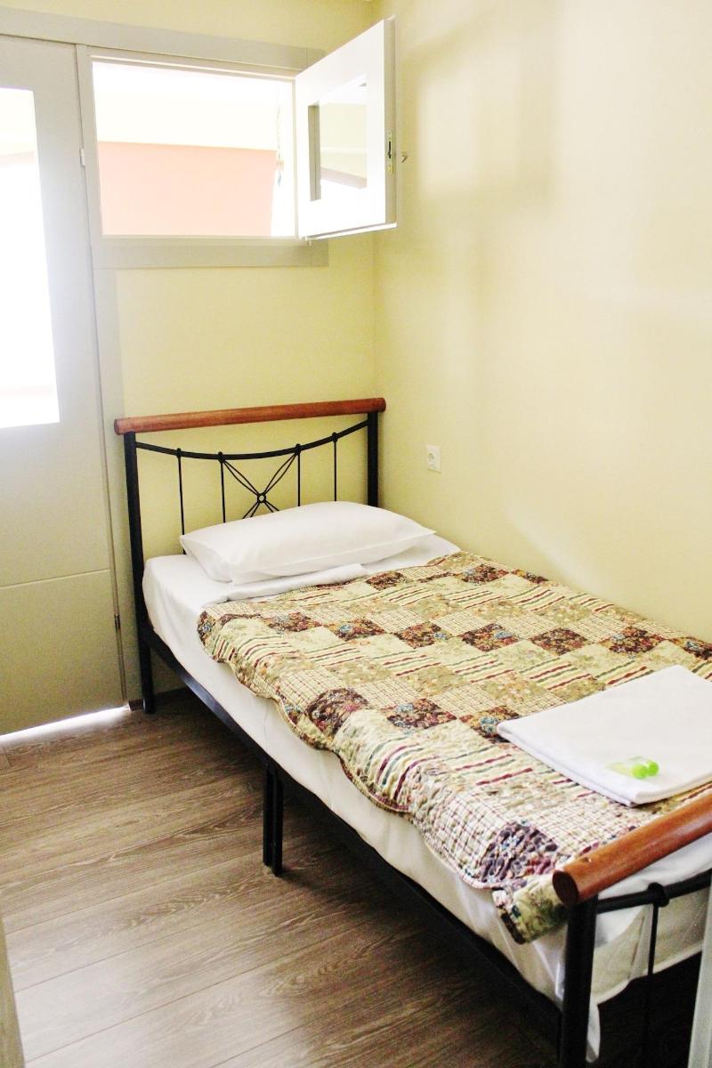 Red Fox Guesthouse image