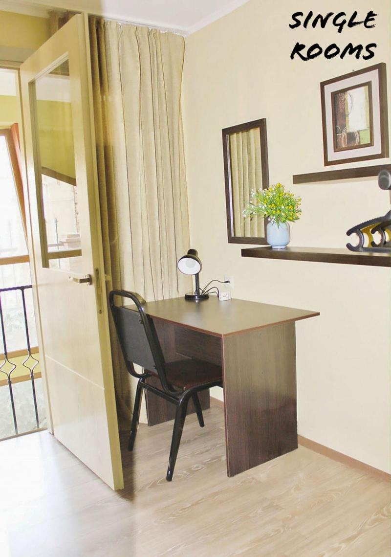 Red Fox Guesthouse image