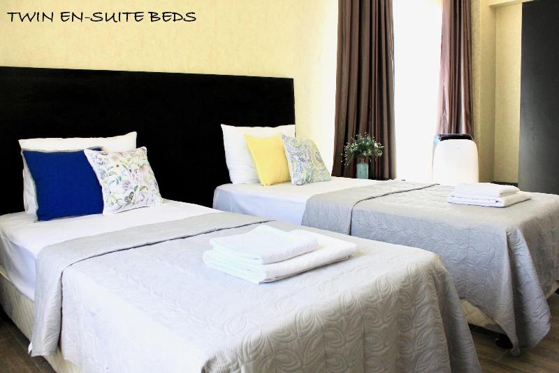 Red Fox Guesthouse image