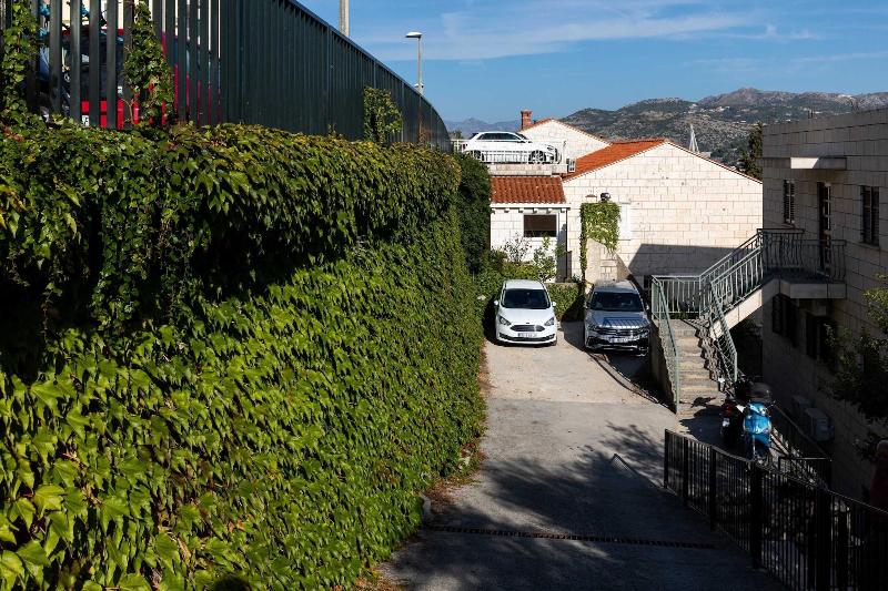 Guest House Cesic image