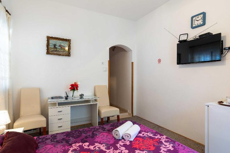 Guest House Cesic image